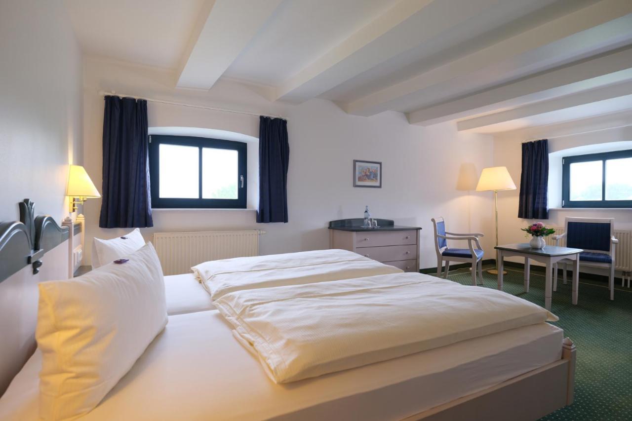 Gutshaus Redewisch Hotel & Restaurant Boltenhagen  Eksteriør bilde