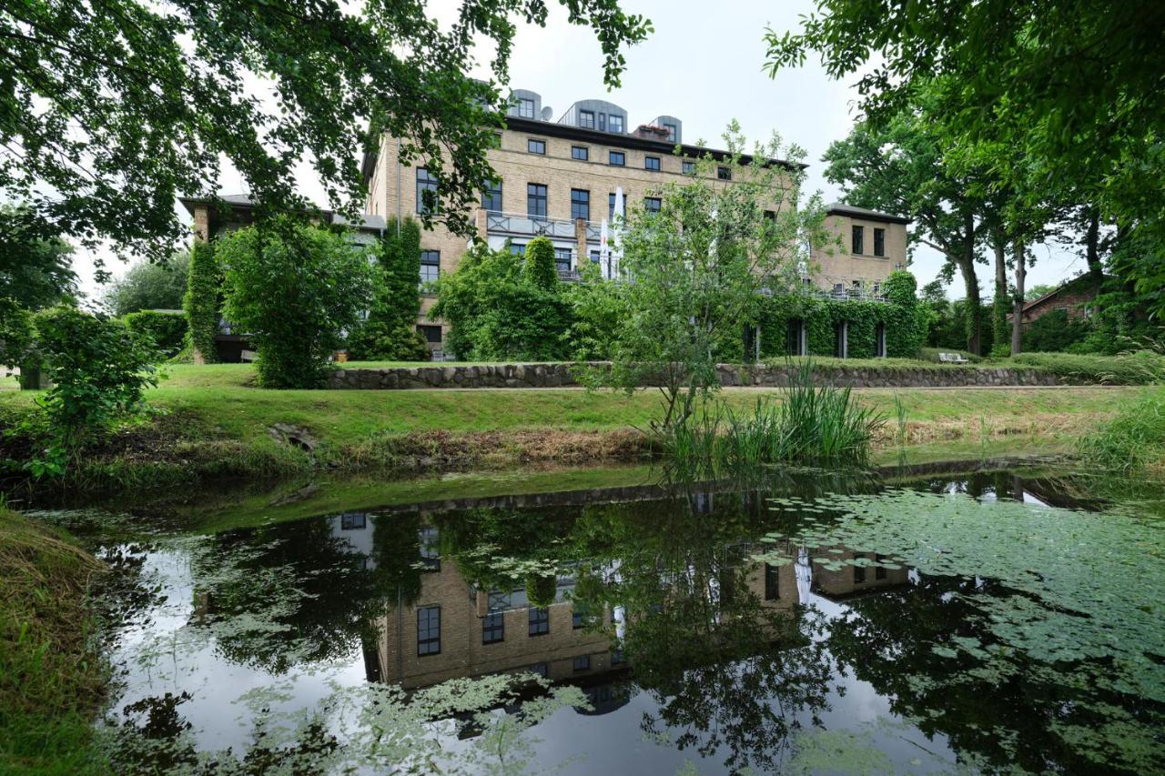 Gutshaus Redewisch Hotel & Restaurant Boltenhagen  Eksteriør bilde