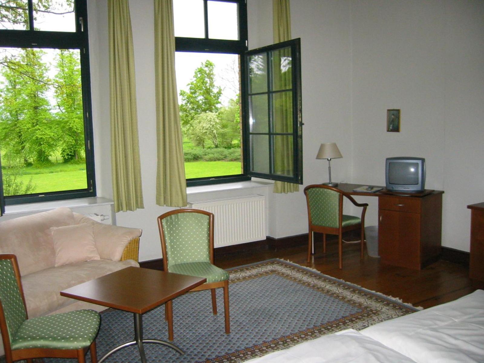 Gutshaus Redewisch Hotel & Restaurant Boltenhagen  Eksteriør bilde